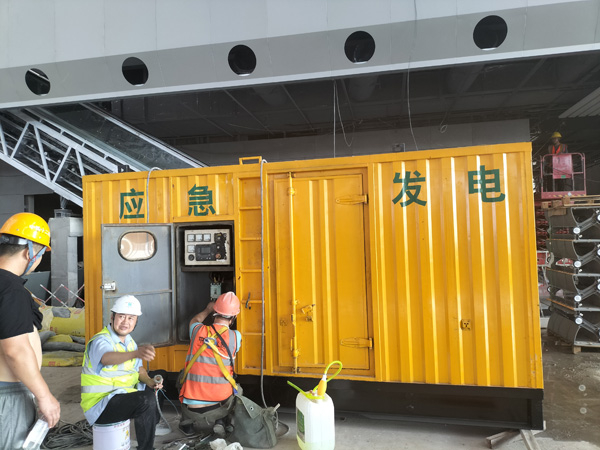 翔安怎样判断空气滤清器是否需要更换？