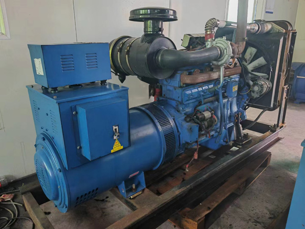 翔安100kW柴油发电机组使用多级机油有哪些优缺点？
